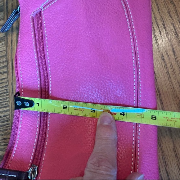 Tig & Co Pink Pebbled Leather Shoulder Bag - Picture 7 of 9
